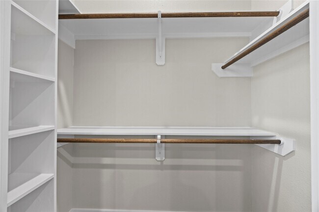 Building Photo - 4384 Fiesta Ln