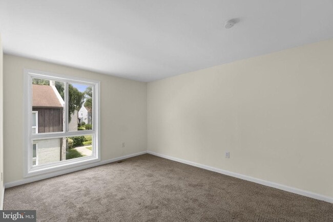 Building Photo - 10289 Daystar Ct
