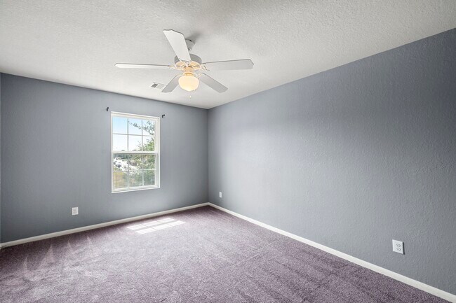 Building Photo - 12414 Village of Kings Lake Blvd