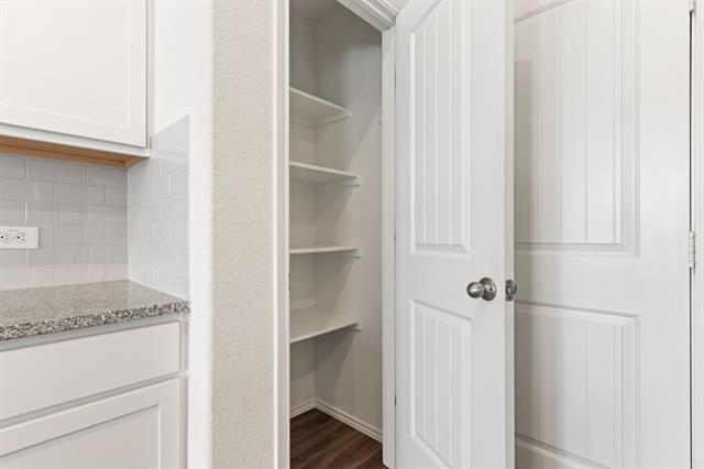 Building Photo - 312 Saguaro Dr