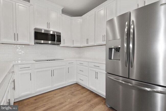 Building Photo - 1626 Bandit Loop