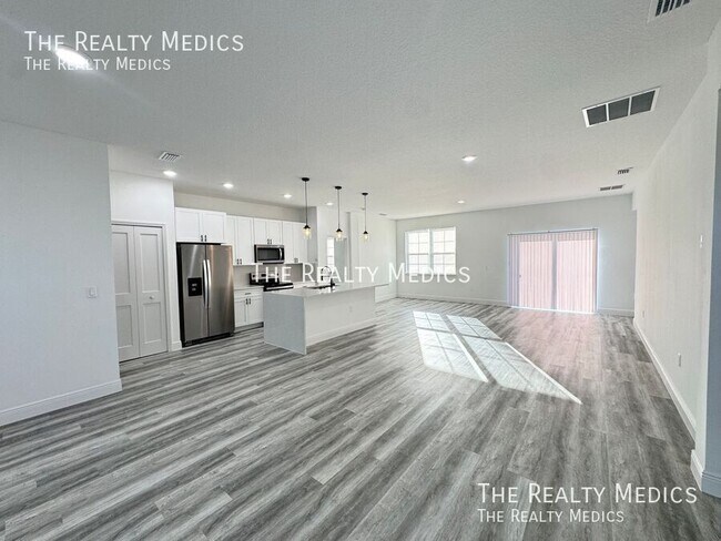 Building Photo - 310 Dogfish Way