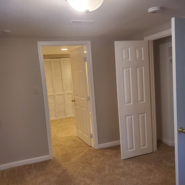 Bedroom Lower Level - 1517 Beaver Heights Ln