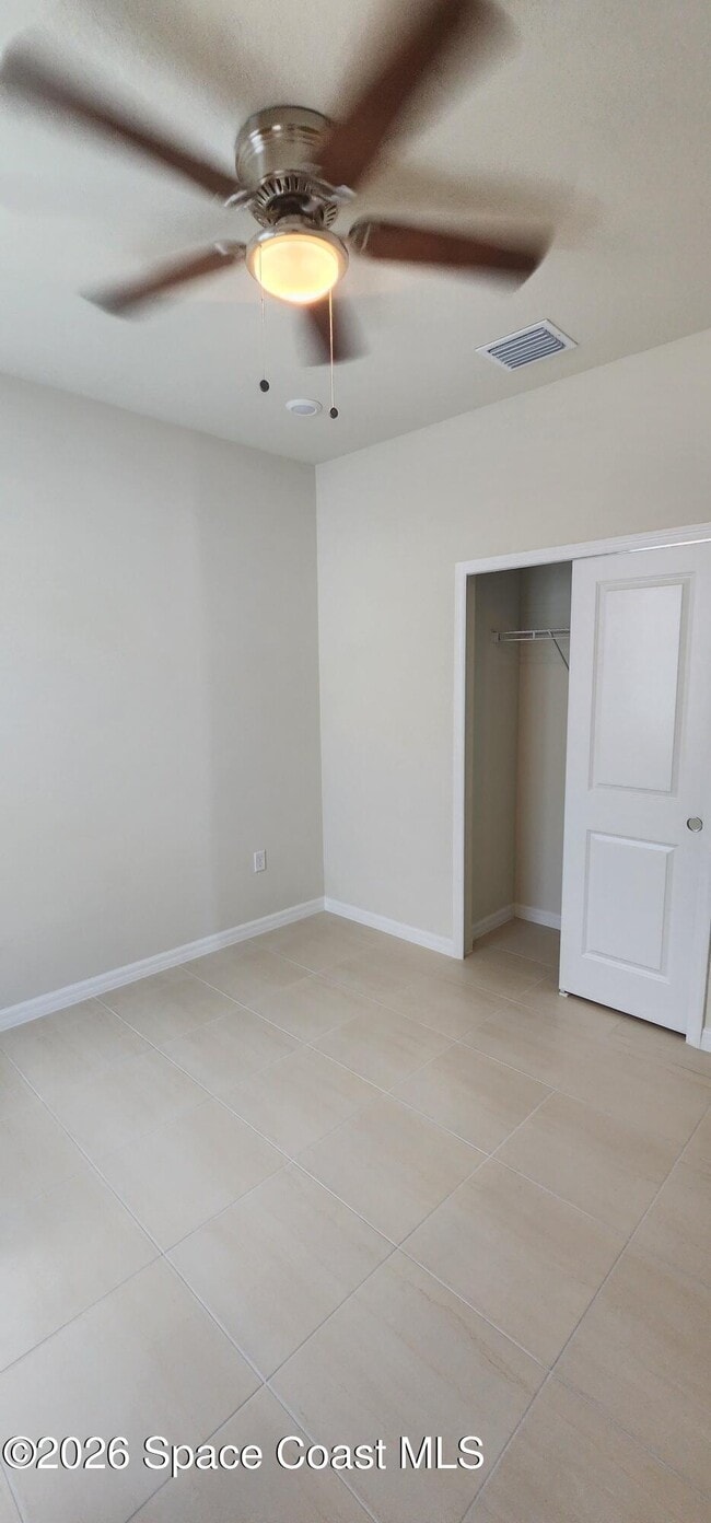 Building Photo - 2532 Painted Sky Ave