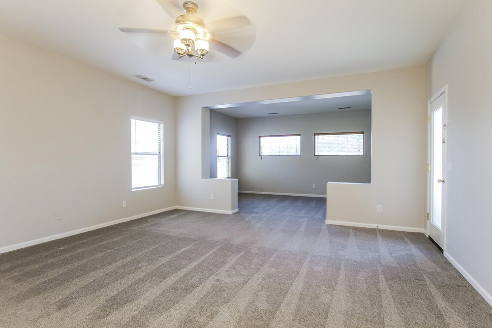 Building Photo - 2075 S Illinois Pl