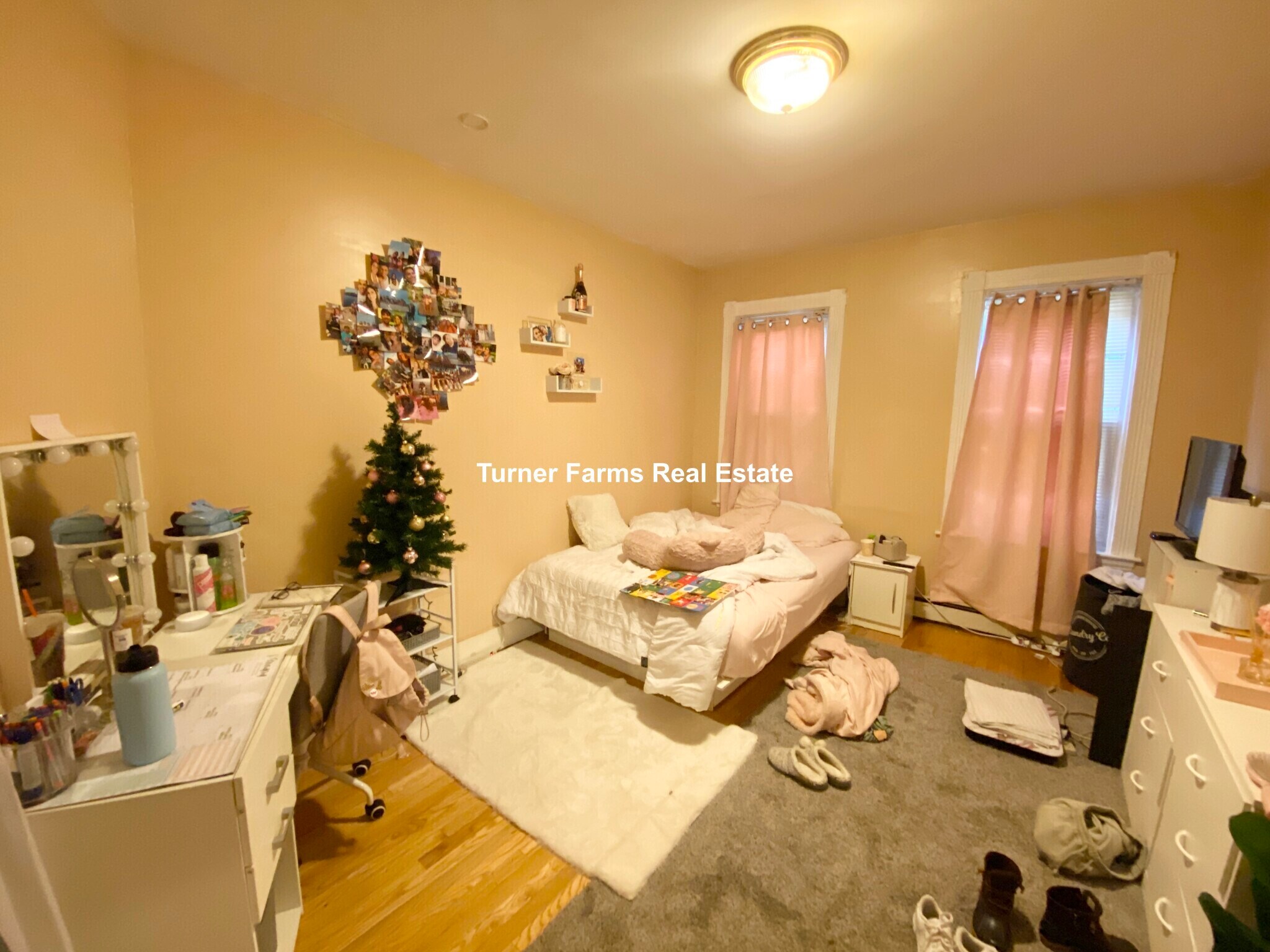 Building Photo - 8 Eldora St