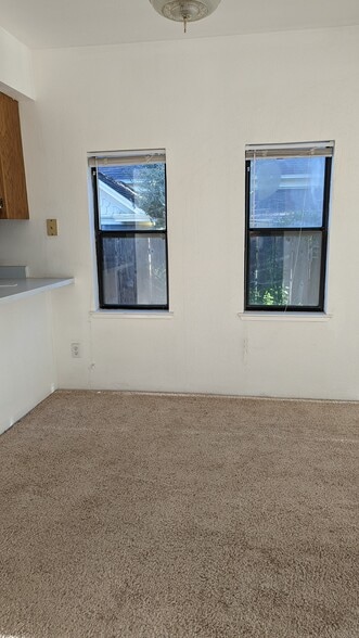 Bedroom - 2214 Waldon St