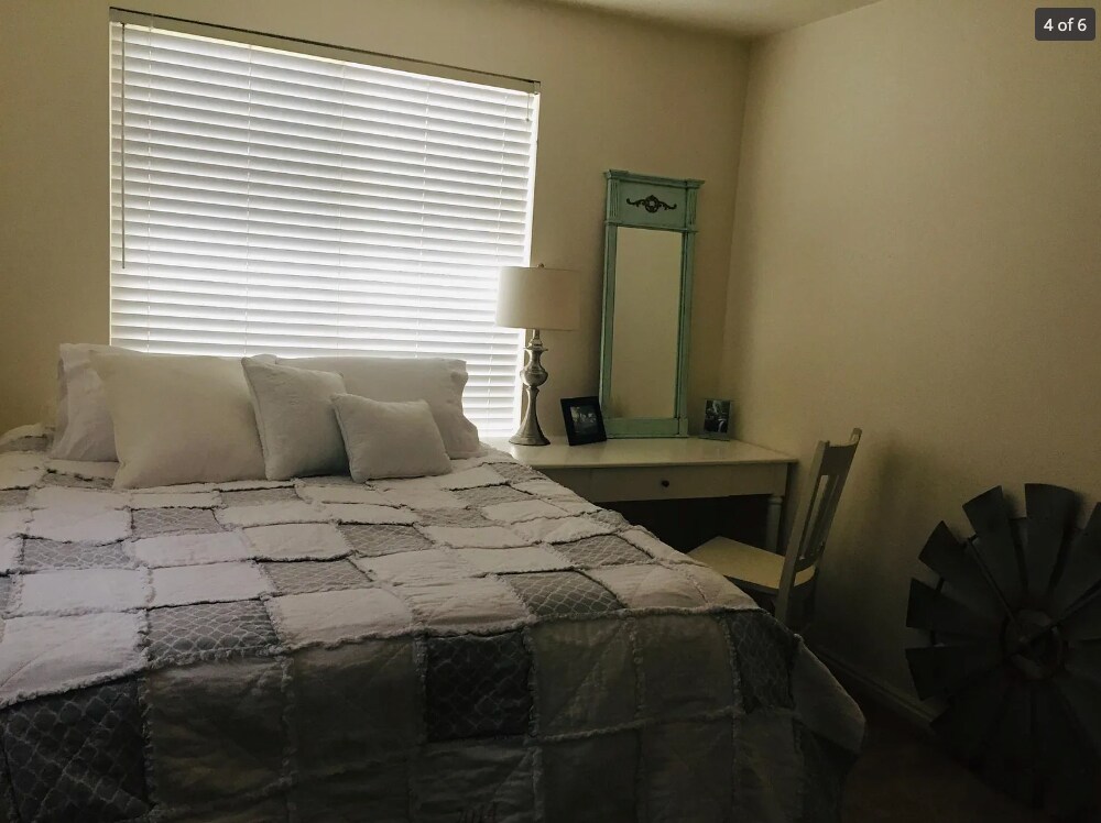 $575 Bedroom - 1372 Alpine Way