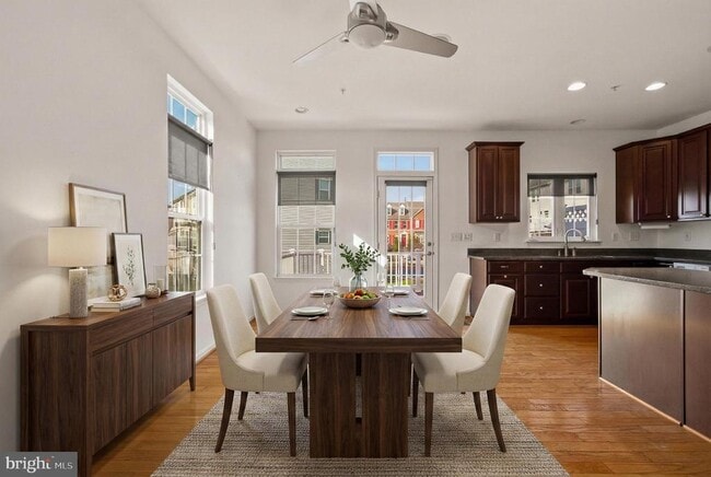 Building Photo - 9421 Aston Villa