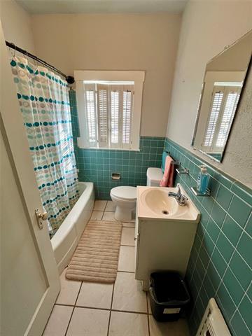 Building Photo - 725 Peach St