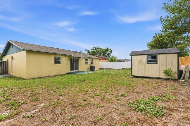 Building Photo - 6406 Axelrod Rd
