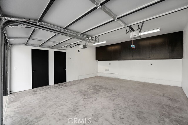 Building Photo - 243 Avenida Montalvo