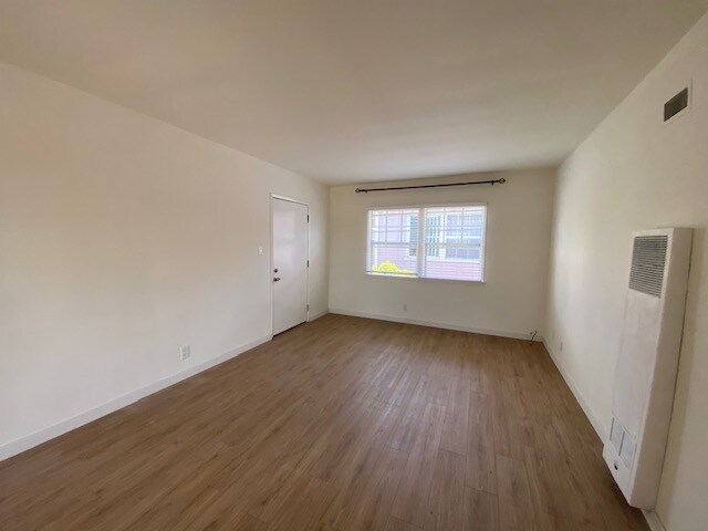 Building Photo - 10964 Venice Blvd.