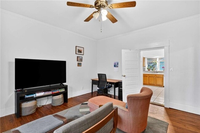 Building Photo - 1411 Glenwood Ave SE