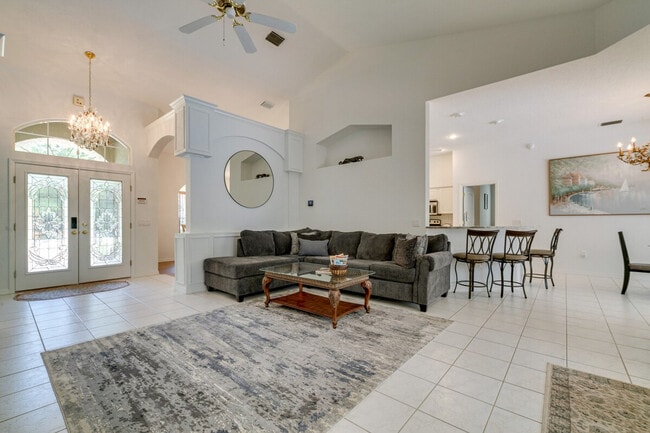 Building Photo - 9939 SW 203rd Cir