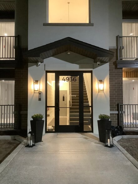 Building Photo - 4938 Beau Bien Blvd