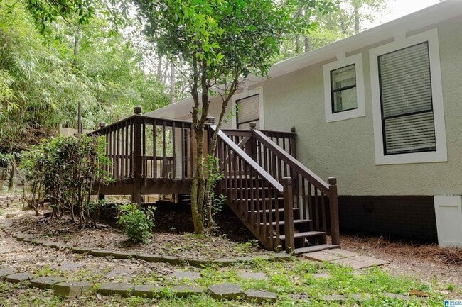 Building Photo - 3612 Chaumont Dr