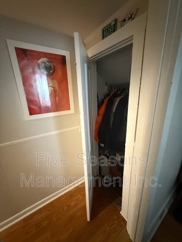 Building Photo - 28-30-30 Conger Ave