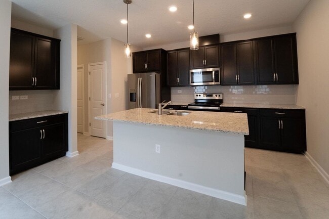 Building Photo - 298 Modesto Dr