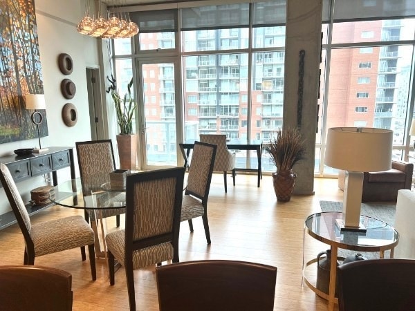 Building Photo - 700 12th Ave S