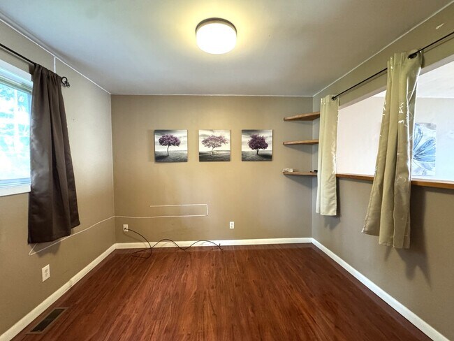Building Photo - 8113 Norwood Ct