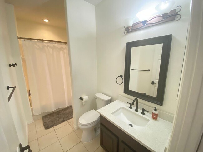 Building Photo - 8763 Coco Plum Pl