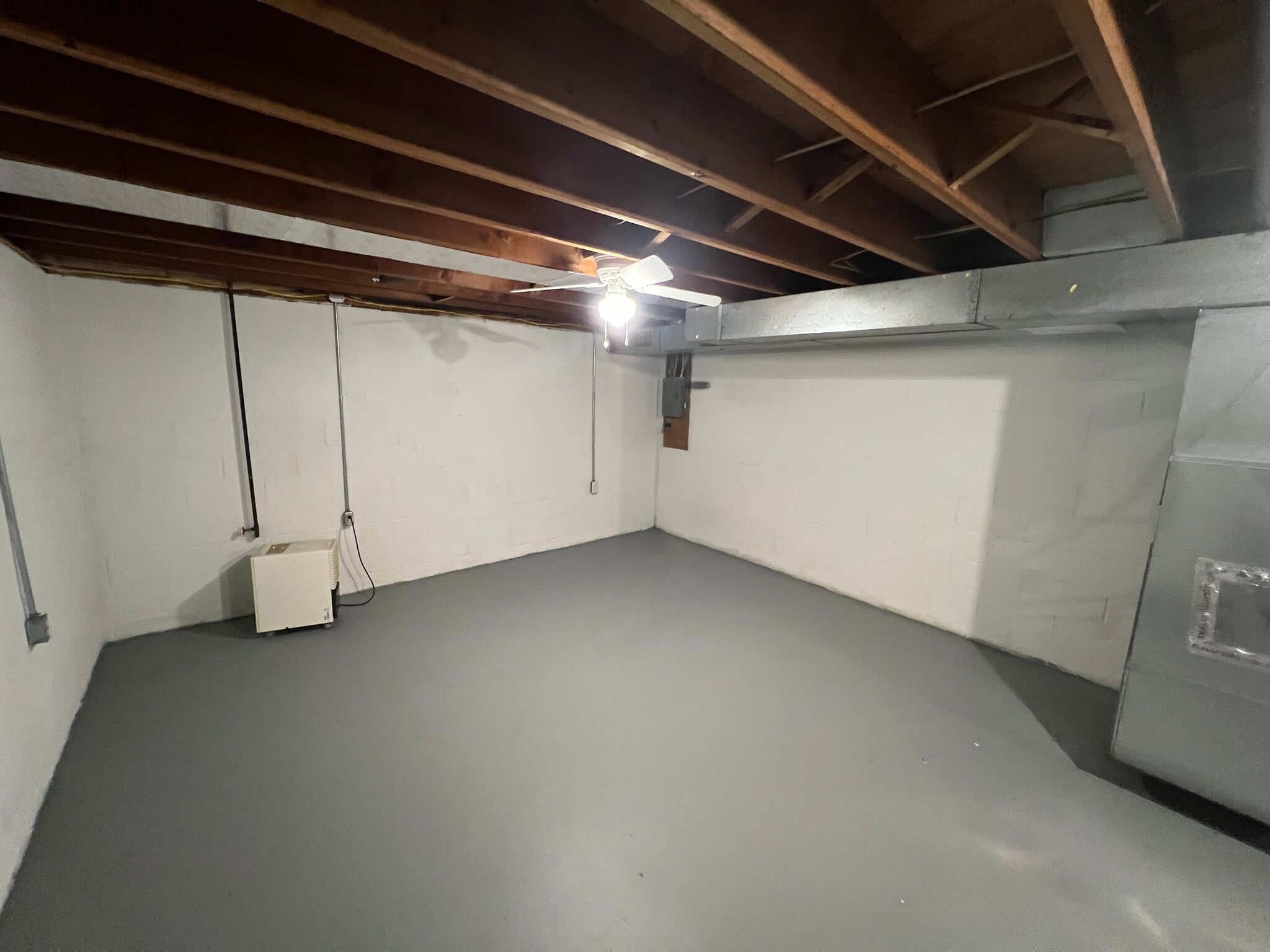 Building Photo - 5215 Cline Rd