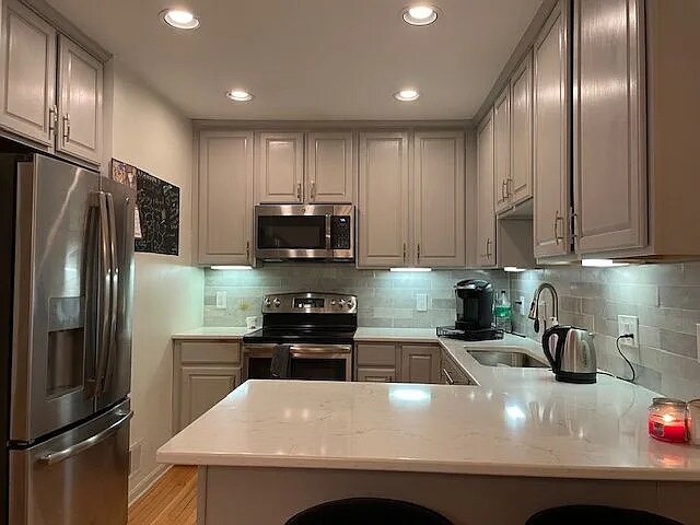 Building Photo - 158 Tiffany Ln