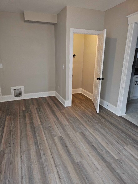 Building Photo - 1560 Dixmont Ave