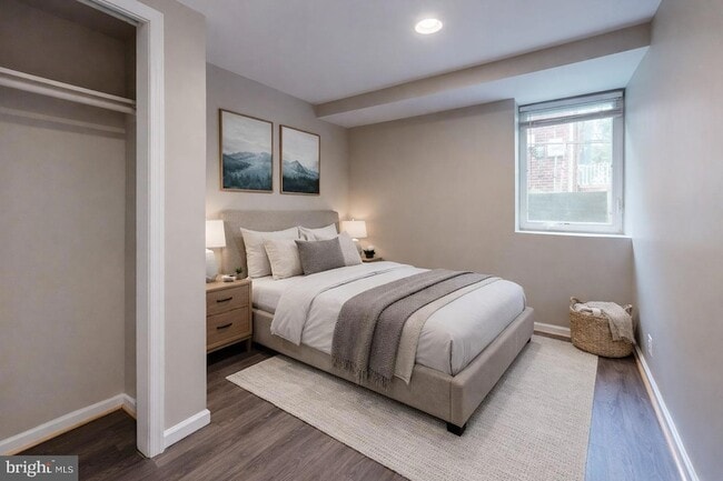 Building Photo - 3507 27th Ave