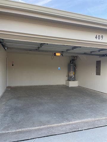 Building Photo - 409 Regiment Rd