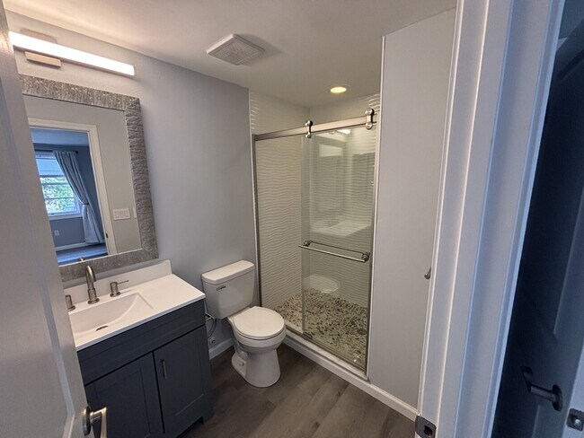 Building Photo - 4022 Beaver Ln