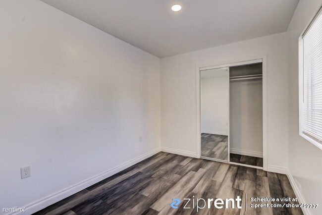 Building Photo - 2 br, 1 bath Triplex - 1948 Cherry Avenue,...