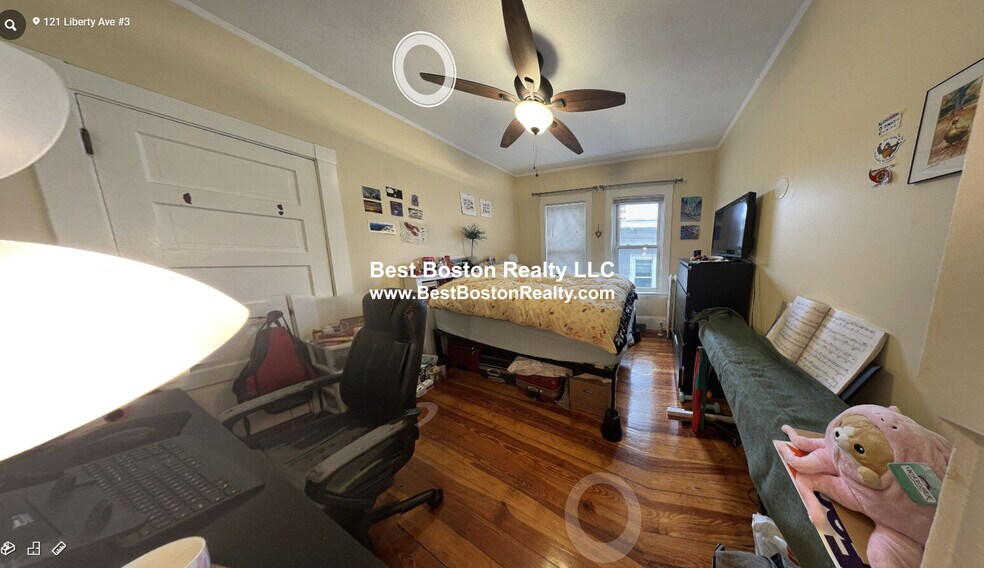 Building Photo - 121 Liberty Rd