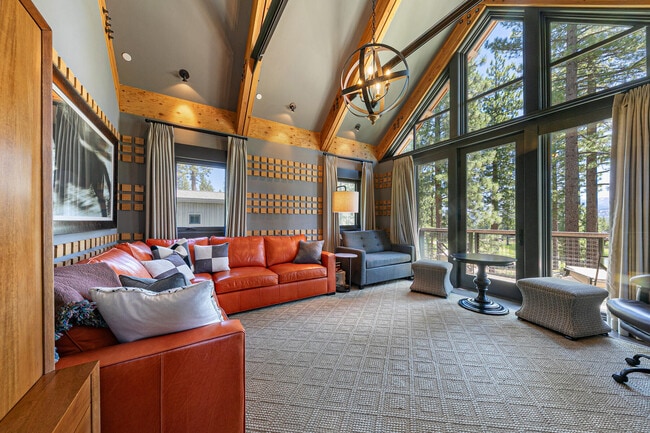 Building Photo - 9269 Heartwood Dr