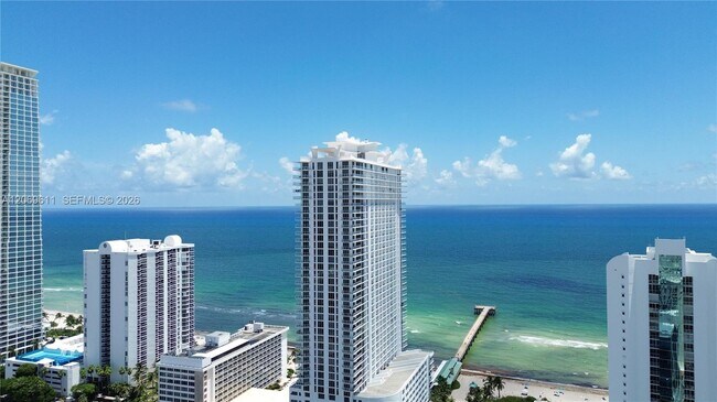 Building Photo - 150 Sunny Isles Blvd