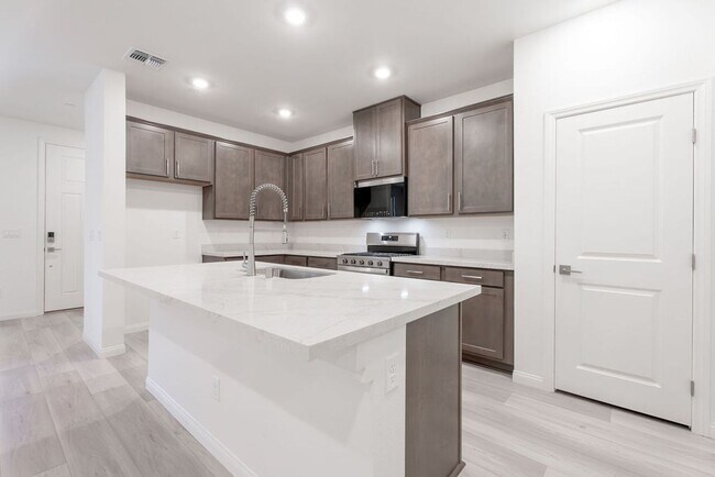 Building Photo - 91 Cinder Cone Ln
