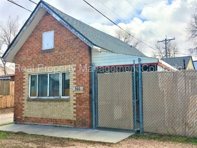Building Photo - 360 W Iliff Ave