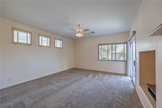 Building Photo - 10504 Narra Pl
