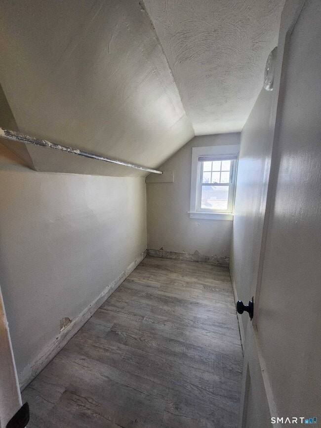 Building Photo - 231 Winthrop St