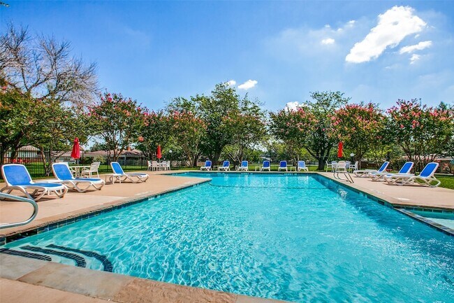 Building Photo - 15531 Mosscove Cir