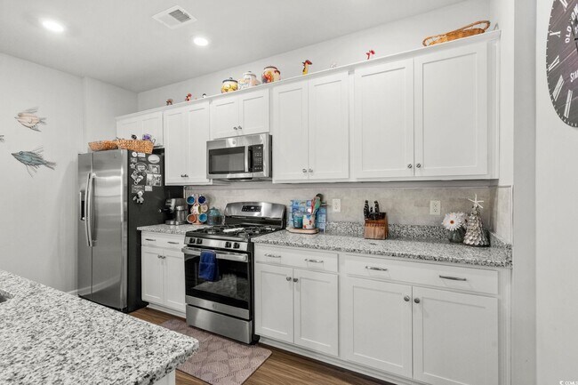 Building Photo - 1440 Bellaria Wy