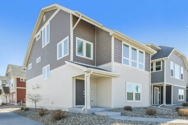 Building Photo - 4748 N Tower Ct