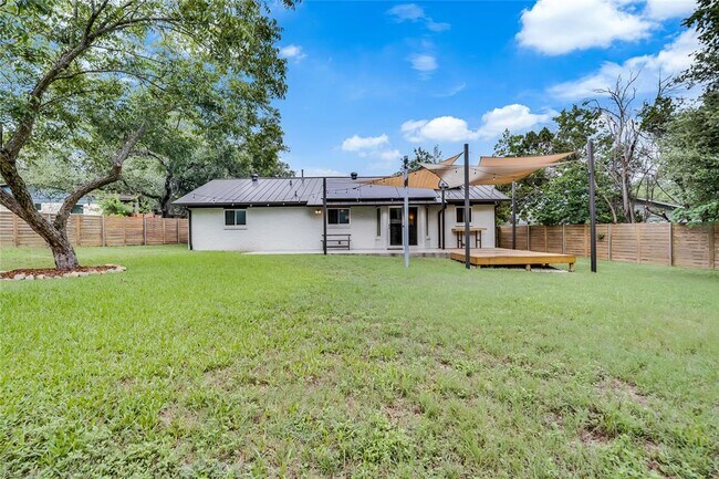 Building Photo - 3611 Winfield Cove