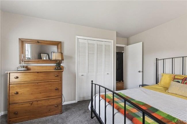 Building Photo - 3862 State St