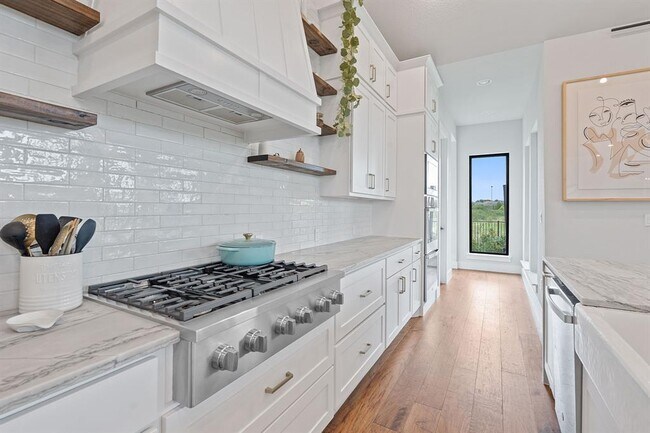 Building Photo - 8400 Ambergill Ct