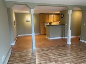Building Photo - 16W481 Lake Dr