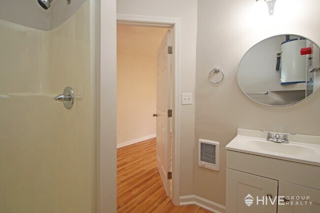 Building Photo - Fully Remodeled Home with Detached Garage ...
