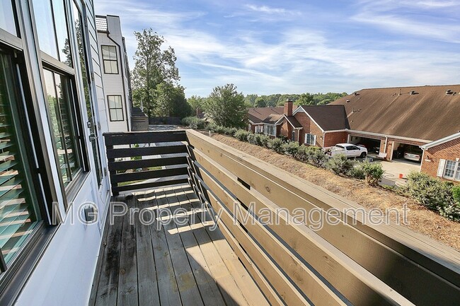 Building Photo - 11935 Fiddlers Roof Ln