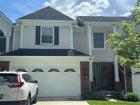 Building Photo - 41827 Yeats Dr